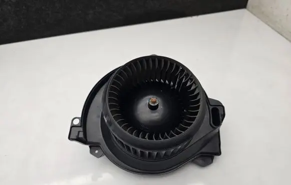 Mercedes-Benz Sprinter W907 W910 Heater fan/blower A0008307902 00045365 CZ1163604832