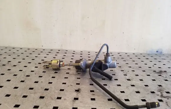 Toyota Yaris Clutch master cylinder