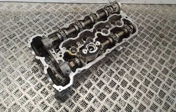 BMW X5M E70 Engine head 11127586173 7596176