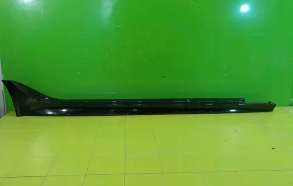 Jaguar XF X260 Side skirt front trim GX6M101D56AD XP261