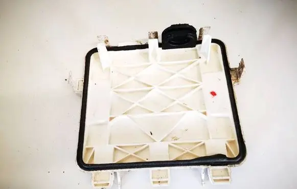 Volkswagen Golf IV Fuse box cover 1j0941365b