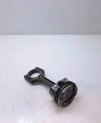 BMW 5 F10 F11 Piston with connecting rod 7584125 7576087