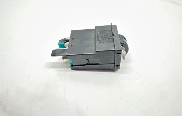 Audi A6 Allroad C6 Seat heating switch 4E0963563A