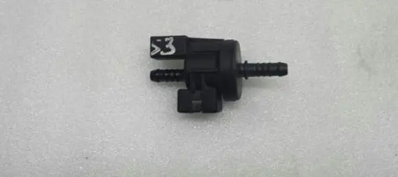 Audi A3 S3 8P Vacuum valve 06E906517A
