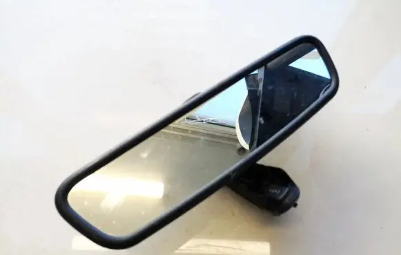 BMW 5 E60 E61 Rear view mirror (interior) e11015891 e11025891