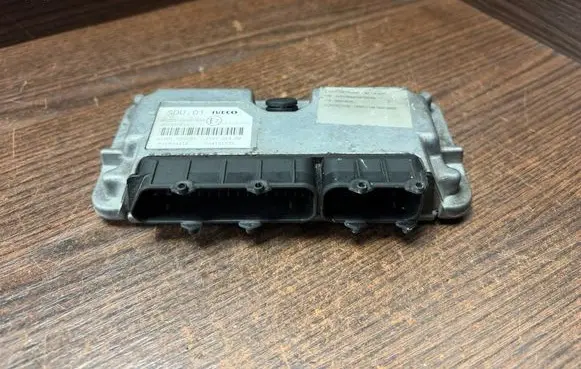Iveco Daily 4th gen Engine control unit/module 504151573 6160136903