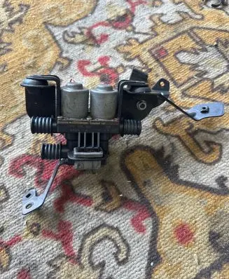 Coolant heater control valve