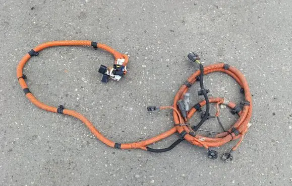 Opel Mokka B High voltage cable 