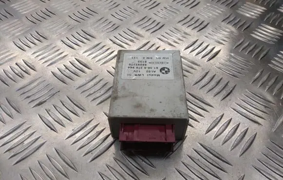 BMW 5 E39 Light module LCM 8375964