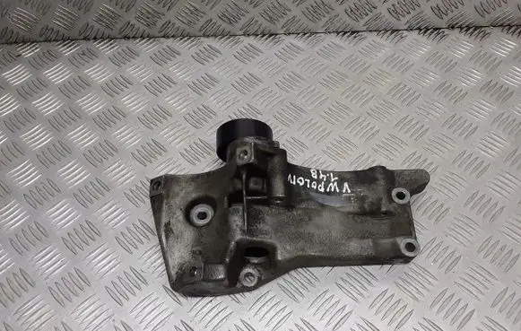Volkswagen Polo IV 9N3 Generator/alternator bracket 036145169