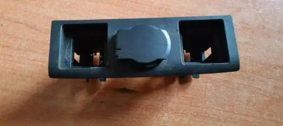 Opel Vectra C Cigarette lighter trim rear 24436302