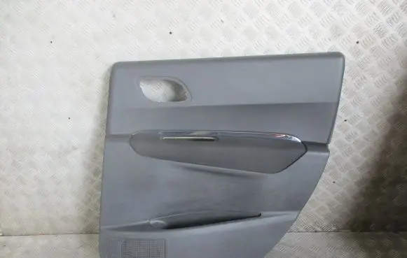Peugeot 3008 I Coupe rear side trim panel 96839901ZE