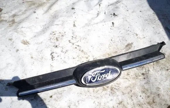 Ford Focus Front grill bm51ba133b bm51-ba133-b
