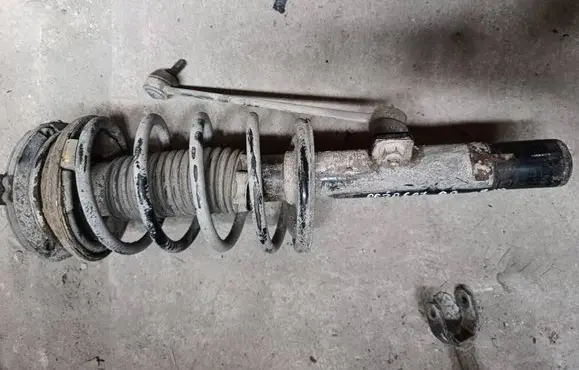 Peugeot 607 Front shock absorber with coil spring 9646629680