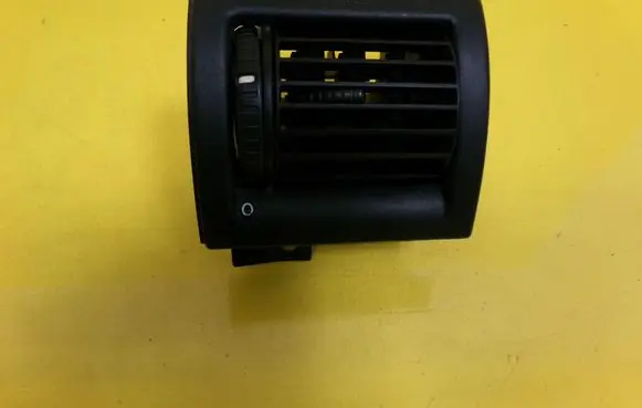 Opel Astra G Dashboard side air vent grill/cover trim 90560338