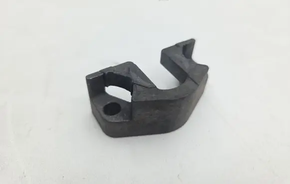 BMW 3 E90 E91 Fuel Injector clamp holder 7792722