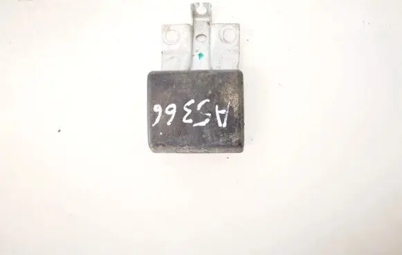 Nissan Navara D22 Fuel tank opening switch 
