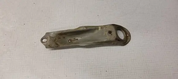 Toyota Avensis T250 Towing hook eye 