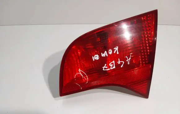 Audi A4 S4 B7 8E 8H Tailgate rear/tail lights 8E9945094 749002 484502