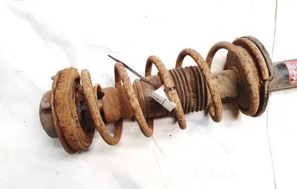 Alfa Romeo 164 Rear coil spring