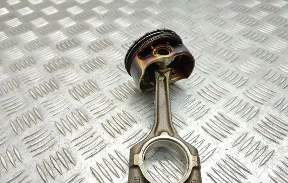 Opel Insignia A Piston with connecting rod A18XE