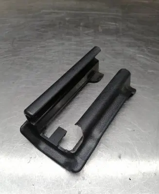 Mercedes-Benz C W203 Front passenger seat rail trim 2039191020