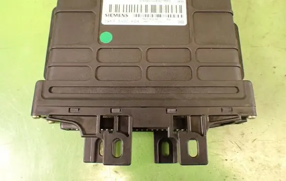 Volkswagen PASSAT B5 Other control units/modules 01N927733EA