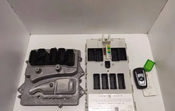 BMW M4 F82 F83 Engine control unit/module 12149895530 12148672514 12148635896