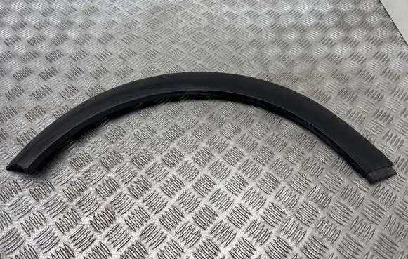 Mini One - Cooper R50 - 53 Rear arch trim 1505868