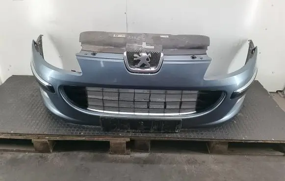 Front bumper