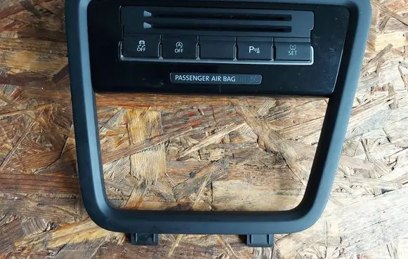 Volkswagen Sharan Panel trim 7N1863347