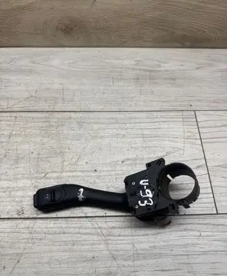 Audi A6 S6 C5 4B Indicator stalk 1J0953513
