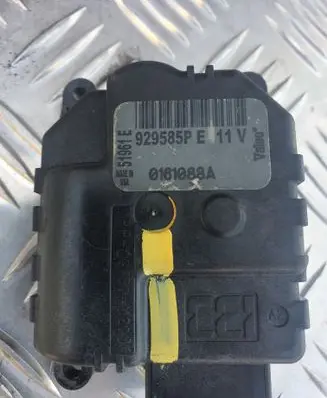 Jeep Cherokee Air flap motor/actuator 929585P