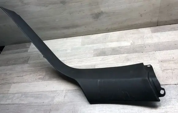(B) pillar trim (top)