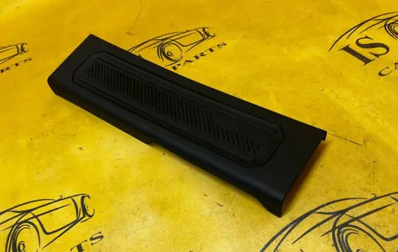 Ford Bronco Front sill trim cover M2DB-S13200-AC M2DBS13200AC