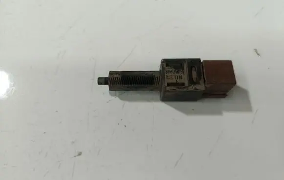 Nissan Primera Brake pedal sensor switch 