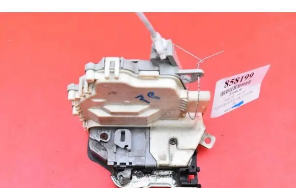 Audi Q7 4L Front door lock 8J1837016D