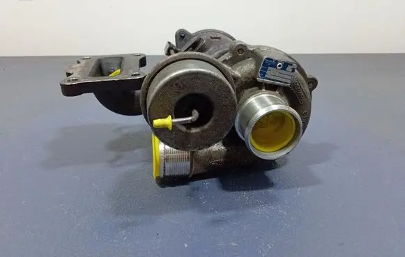 Ford Focus ST Turbo system vacuum part F1FG6K682AA