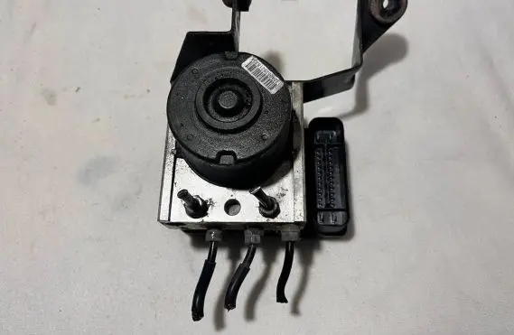 Mazda 3 I ABS Pump 5WK84100 22S3D10Y45 1002700105