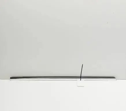 Mercedes-Benz GLA W156 X156 Door glass trim A1567250282
