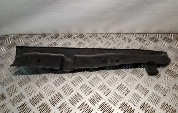 Fender end trim