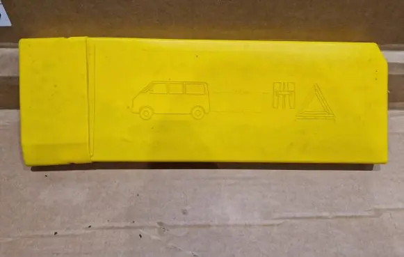 Volkswagen Golf I Emergency warning sign HAZARD1 27R030006