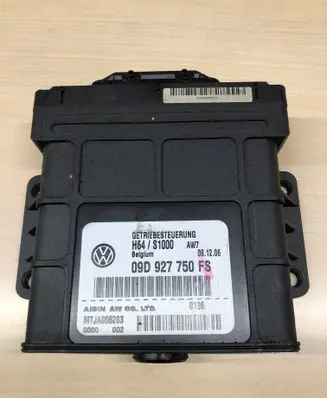 Audi Q7 4L Gearbox control unit/module 09D927750FS