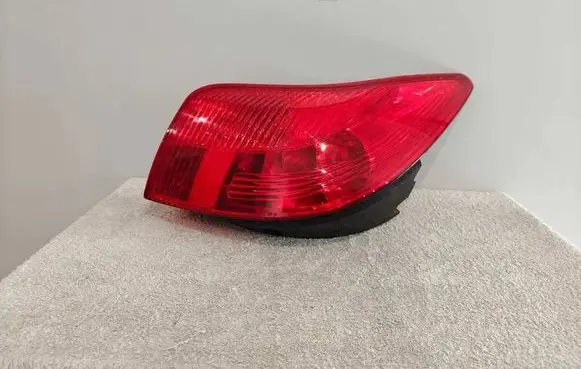 Rear/tail lights