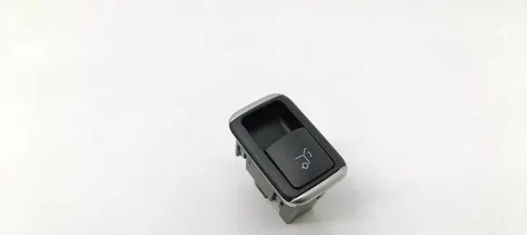 Mercedes-Benz ML W166 Tailgate opening switch A1668707610