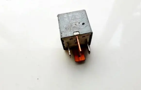 Volkswagen PASSAT B3 Other relay 191937503 22204007