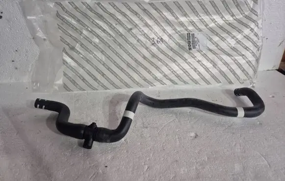 Fiat 500 Engine coolant pipe/hose 51787527