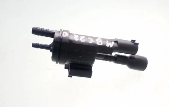 Mercedes-Benz C W202 Turbo solenoid valve 0025401497
