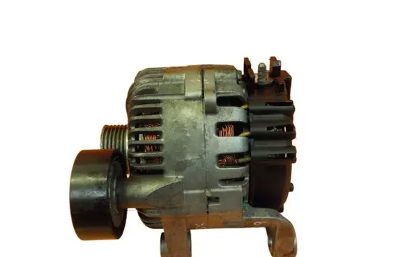 BMW X5 E53 Generator/alternator LRA03023 6MB38