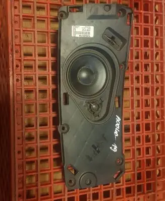 Volvo S80 Panel speaker 30679748 BQ7TA 82963Z